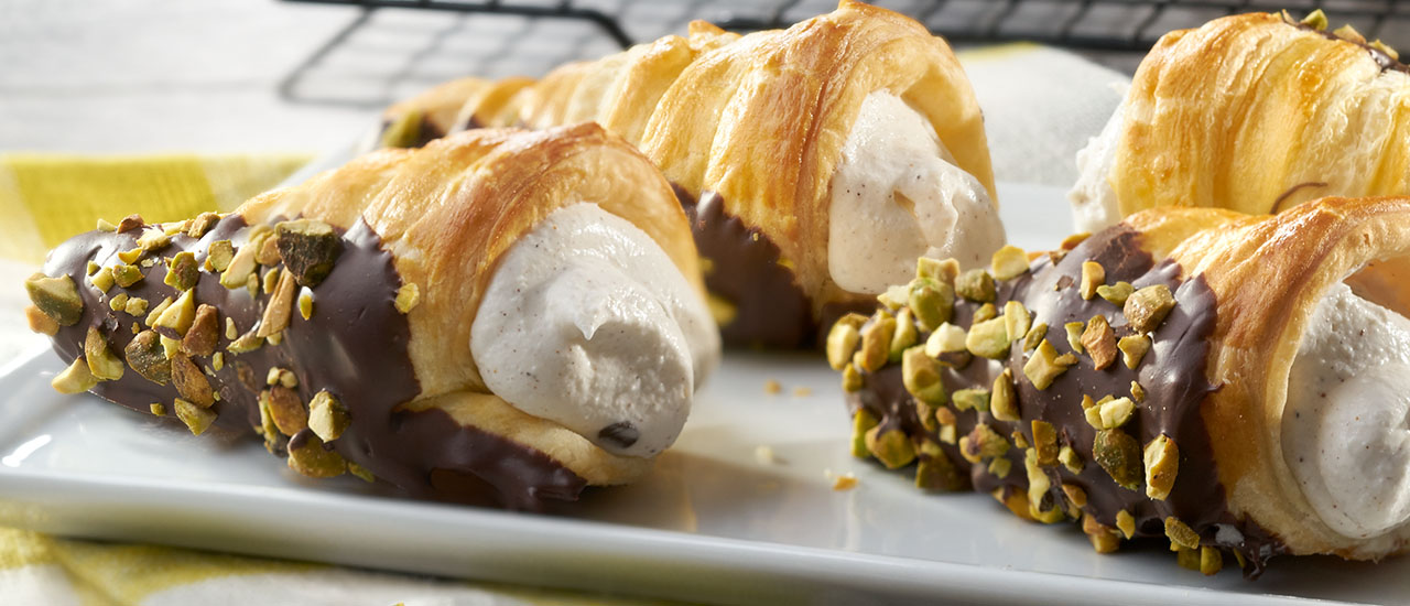 Puff Pastry Cannoli Cones